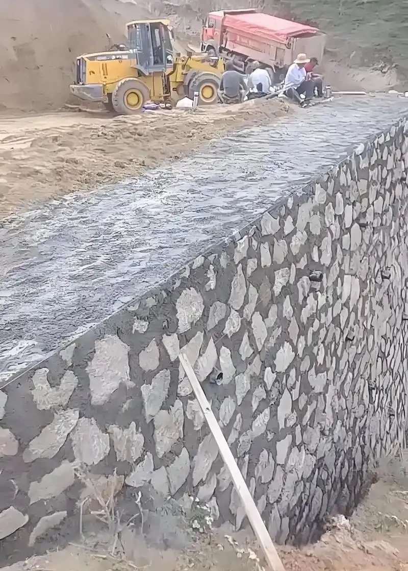 安阳汤阴县边坡加固